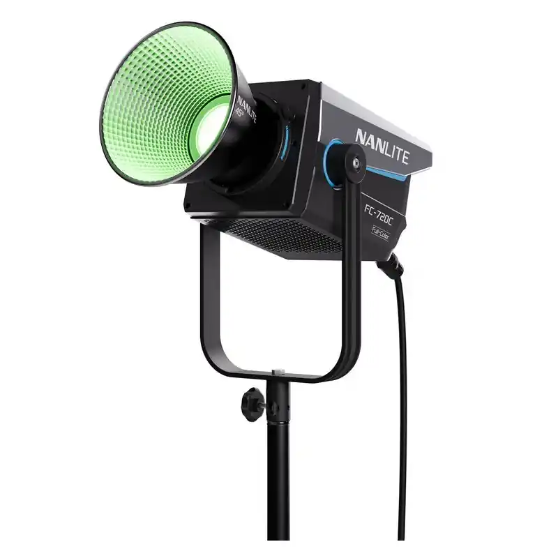 Nanlite Foco Led FC-720C RGBW Spot Light Ordena Ya