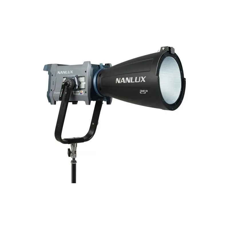 Descuento Nanlux Evoke 600C RGB LED con Maleta Trolley