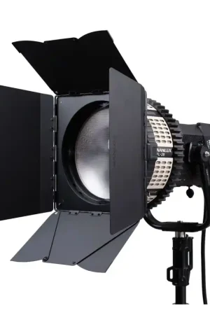 NANLUX Fresnel compacto FL-28 Ordenar Ahora Mismo