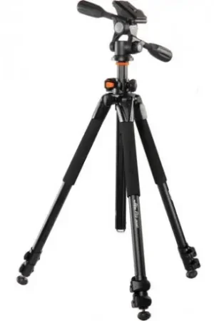 Oferta Vanguard Alta Pro 263AP