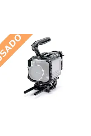 Ordena Ya TILTA ES-T21-B-V (Usado) Cage para cámara Blackmagic Pyxis con montura de batería V-Mount.
