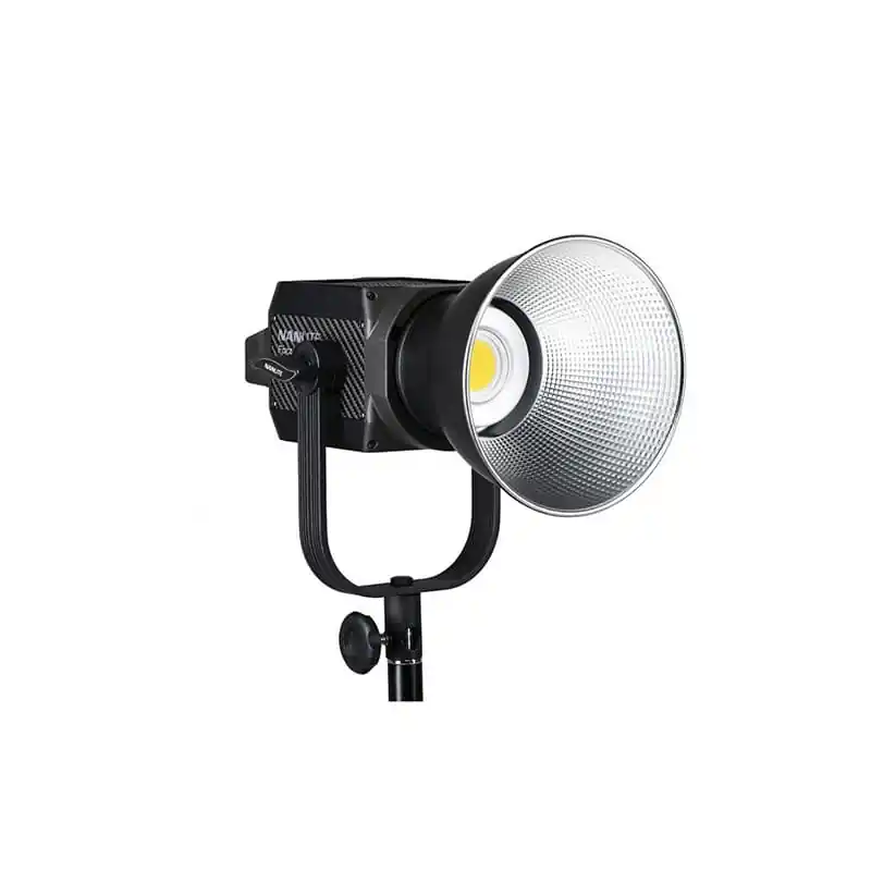 Solo Hoy NANLITE FORZA 200 Foco de luz Led continua de alta potencia.