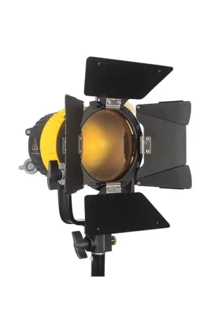 Imprescindible (Must-Have) FAITH FW-800G LED Fresnel con carcasa de aluminio. High CRI Ra95. High TLCI 95Qa.