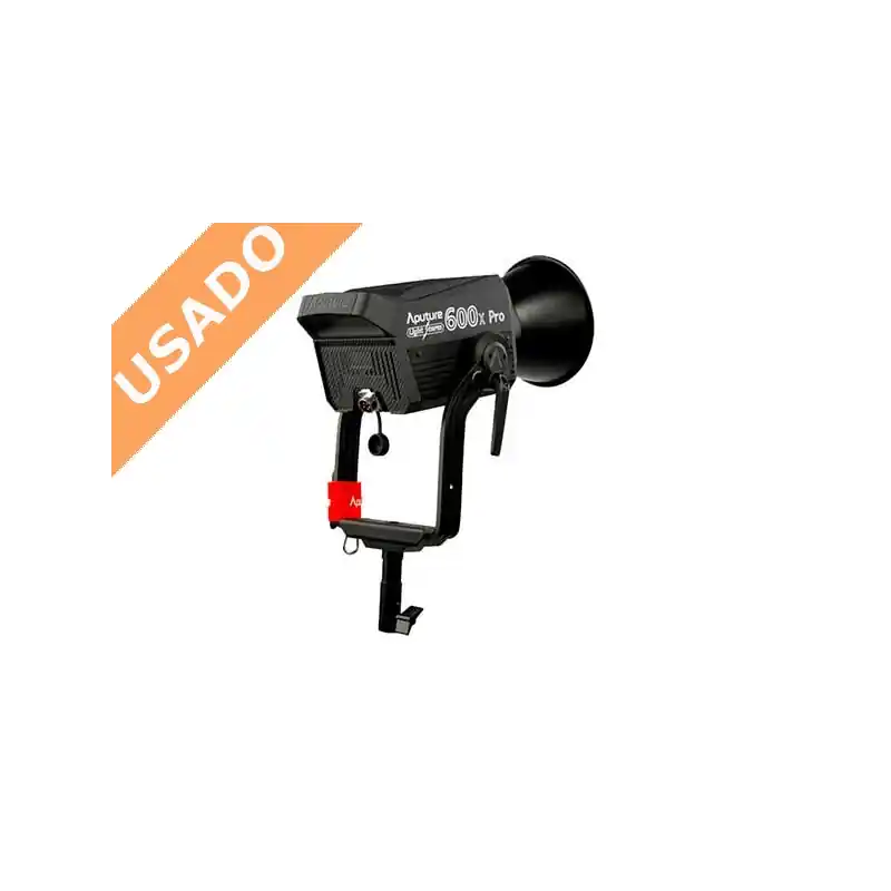 Última Versión APUTURE LS 600X PRO (Usado) Foco BICOLOR de luz Led continua 600W.