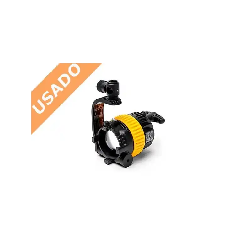 Oferta Especial DEDOLIGHT DLED4BI (Usado) Dedolight Foco 40W Led Bicolor: De 3200K a 5600K.