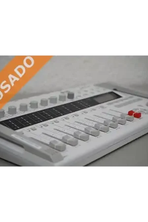 ZOOM R16 (Usado) Grabador digital multipistas. Envío Exprés