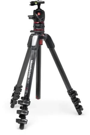 Comprar Manfrotto Kit trípode 055 Con rótula de bola XPRO y sistema liberación rápida | Carbono al mejor precio Novedad