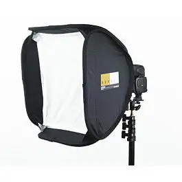 Disponible Ahora MANFROTTO LASTOLITE EZYBOX HOTSHOE 38X38