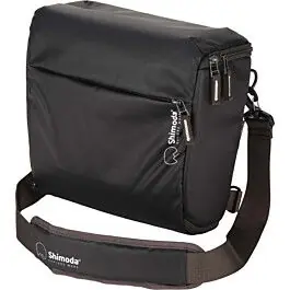 Shimoda Top Loader Medium negra bolsa Últimas Unidades