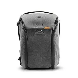 Liquidación PEAK DESIGN MOCHILA EVERYDAY BACKPACK 20L V2 CHARCOAL