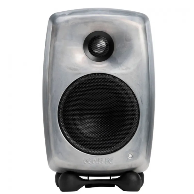 GENELEC 8030 CRW Disponible Ahora